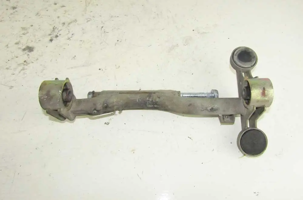 Braccio Oscillante Supporto Motore Honda @ Chiocciola 125 150 2000 - 2006 Ultimissimo Modello